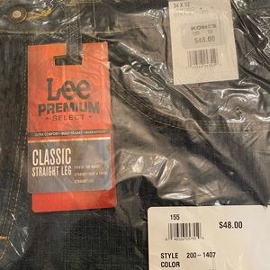 Men’s Lee jeans NWT. 34x32. Straight leg